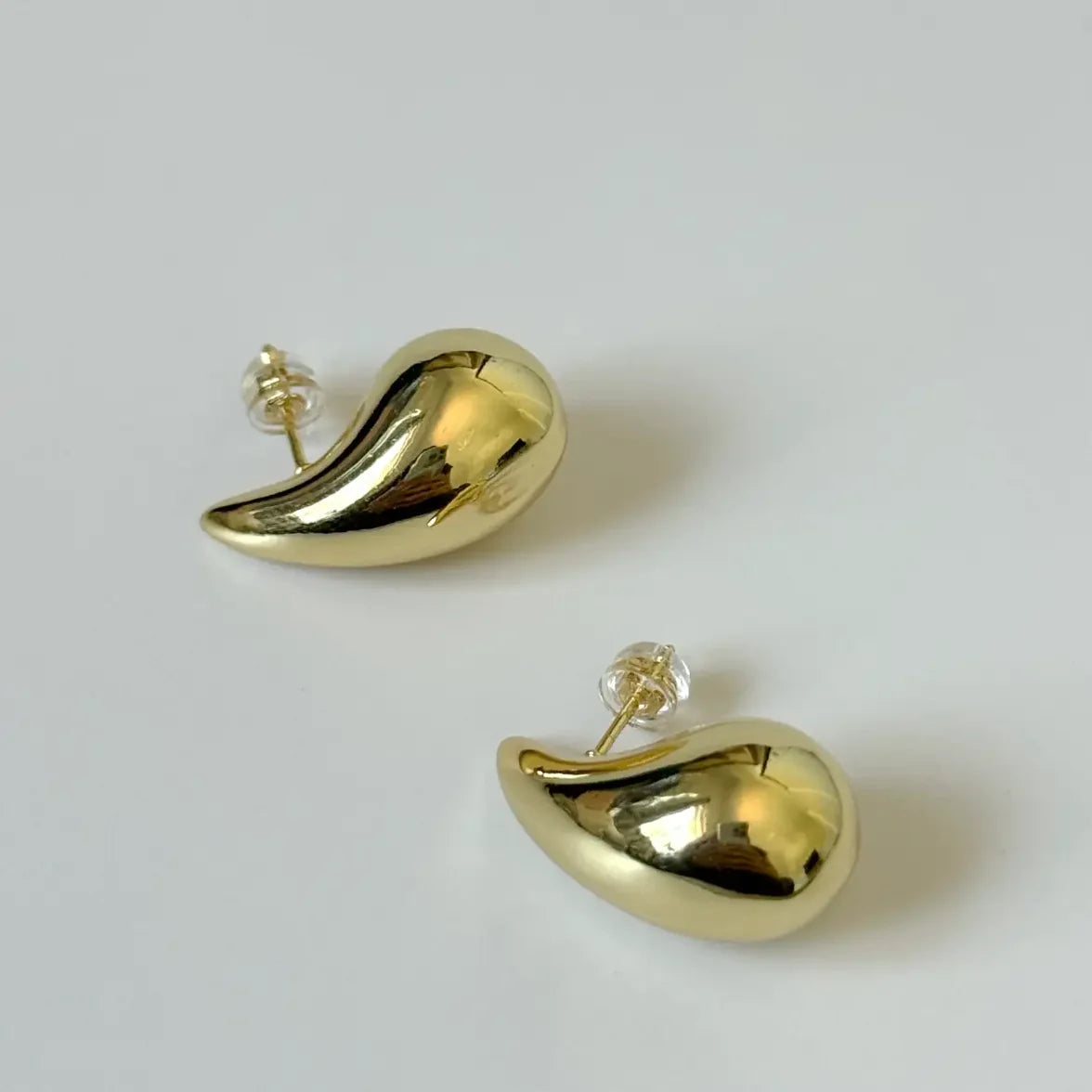 Virgule Earrings