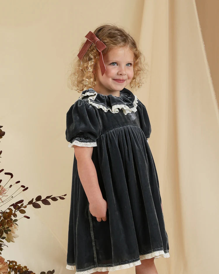 Velvet Bow - Poppy