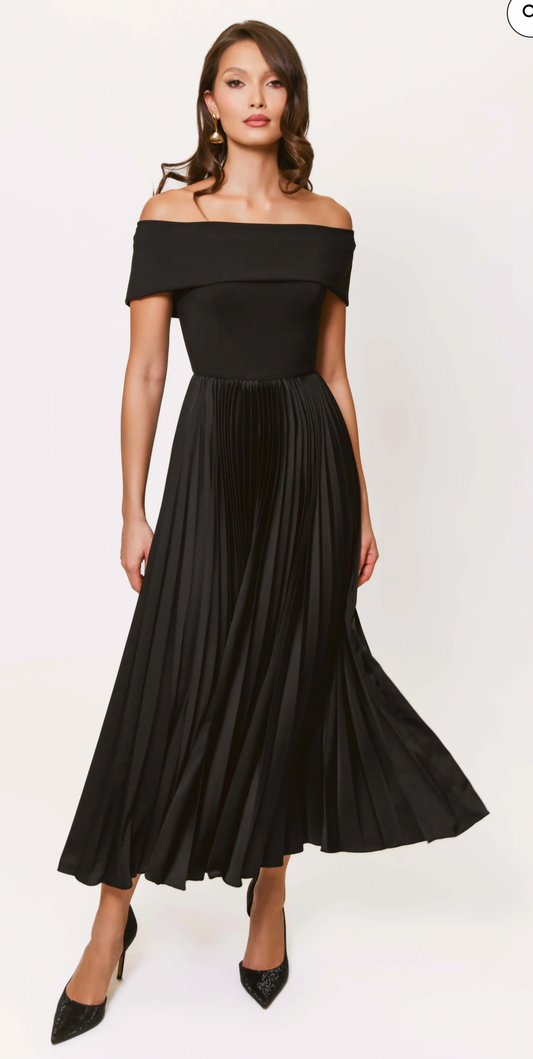 Off the Shoulder Pleated Midi Dress Black