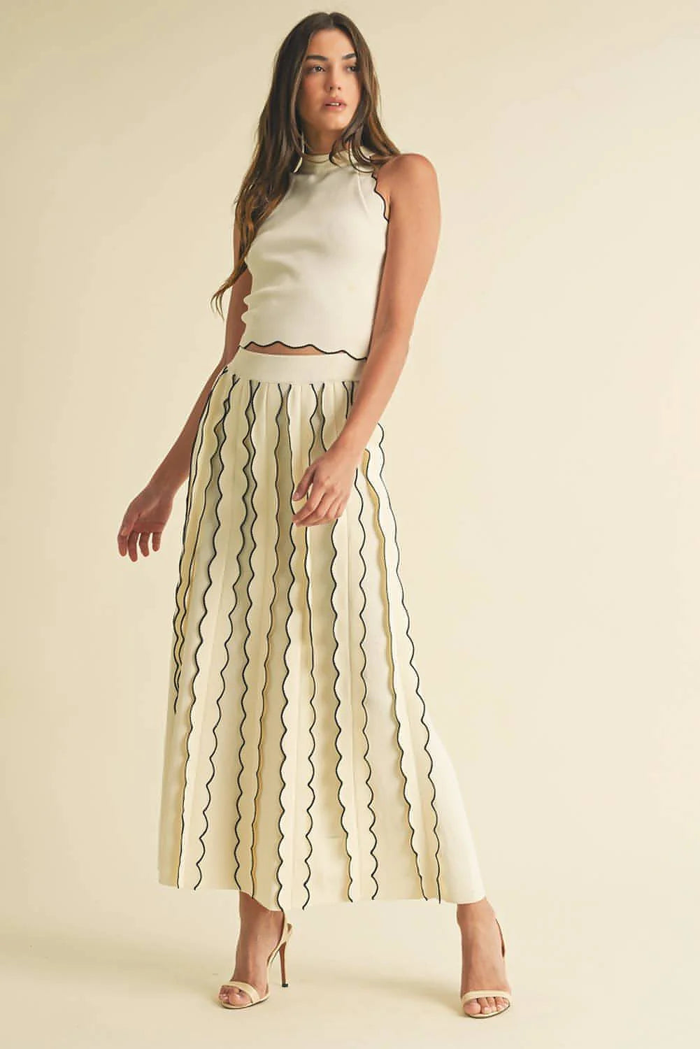 Collene Scalloped White Skirt