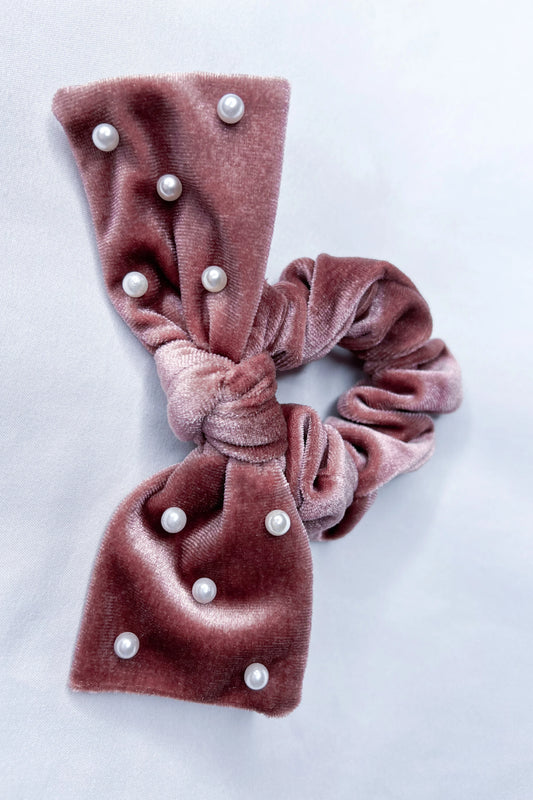 Pink Pearl Scrunchie