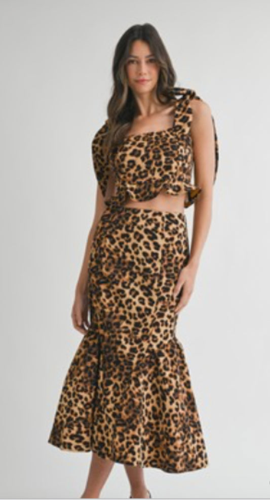 Leopard Printed Crop Top and Midi Skirt Set