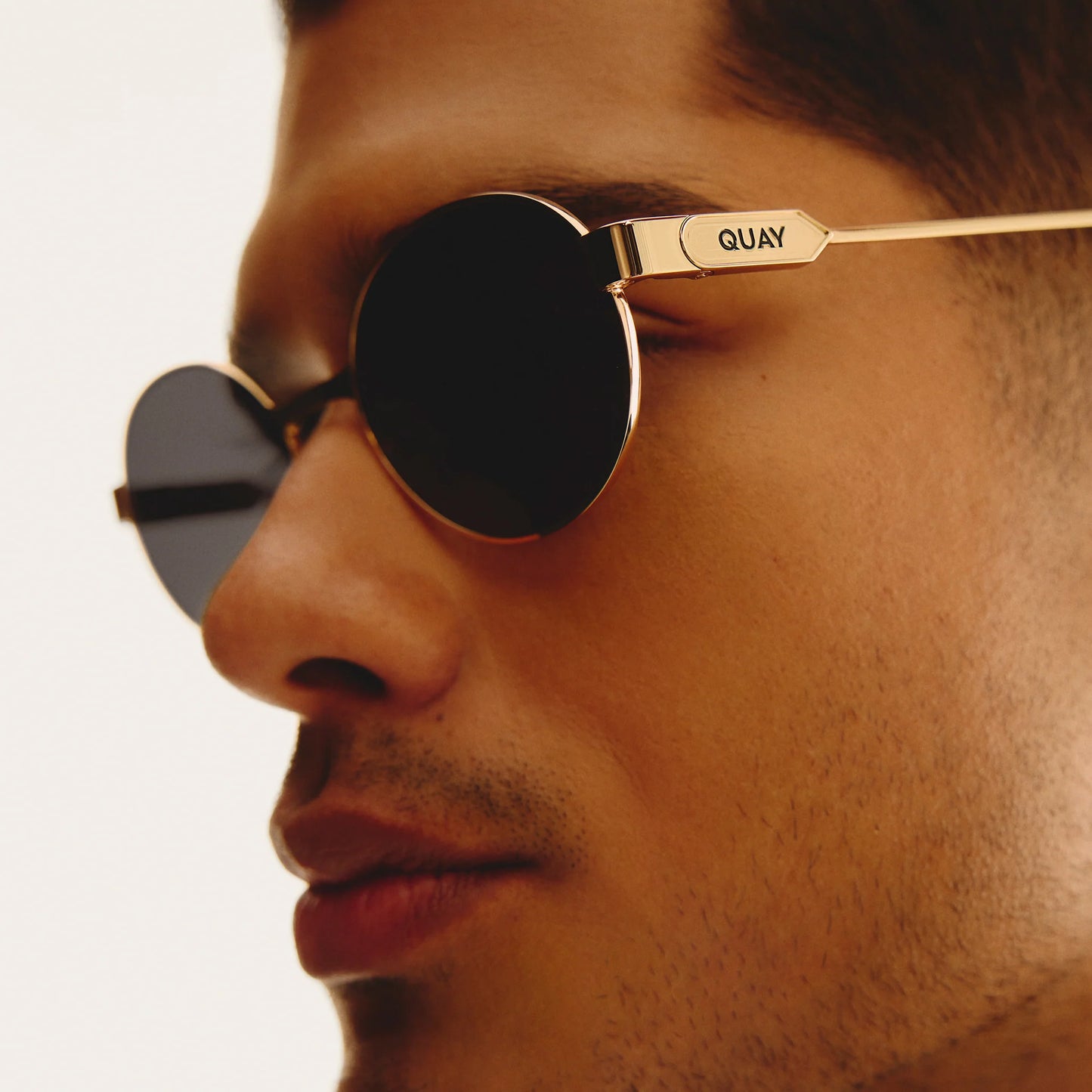 Quay Anyways Sun Glasses